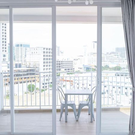 La Vogue Boutique Hotel & Casino Сиануквиль Экстерьер фото